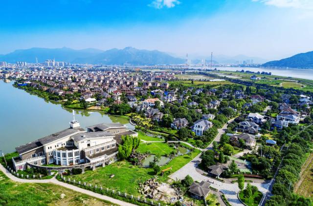 都市节点诗画江岛七都街道高质量打造美丽城镇样板